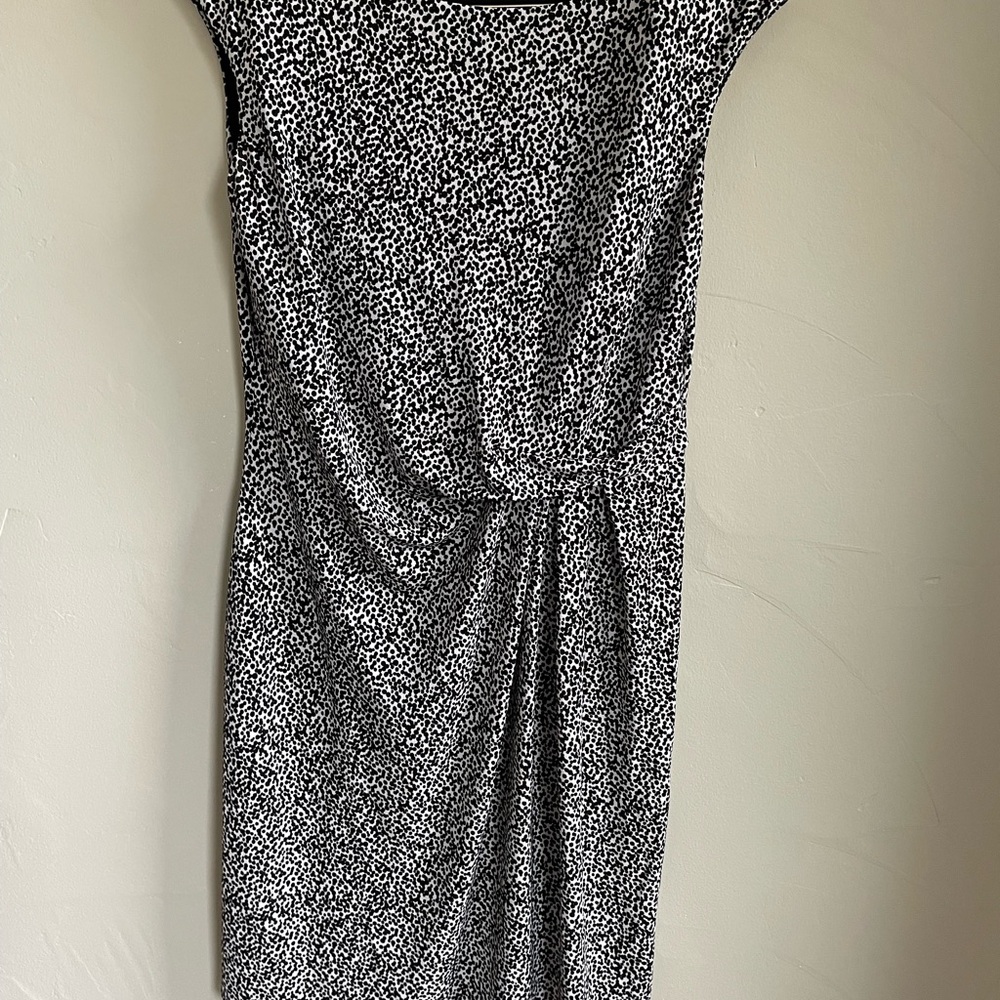 Ann Taylor Black and White Patterned Dress